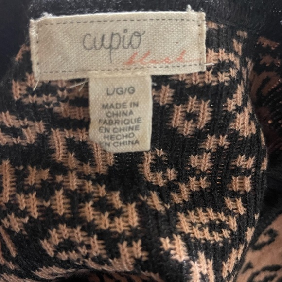 Cupio blush round neck Leopard striped multi-print sweater Lg - Picture 3 of 3